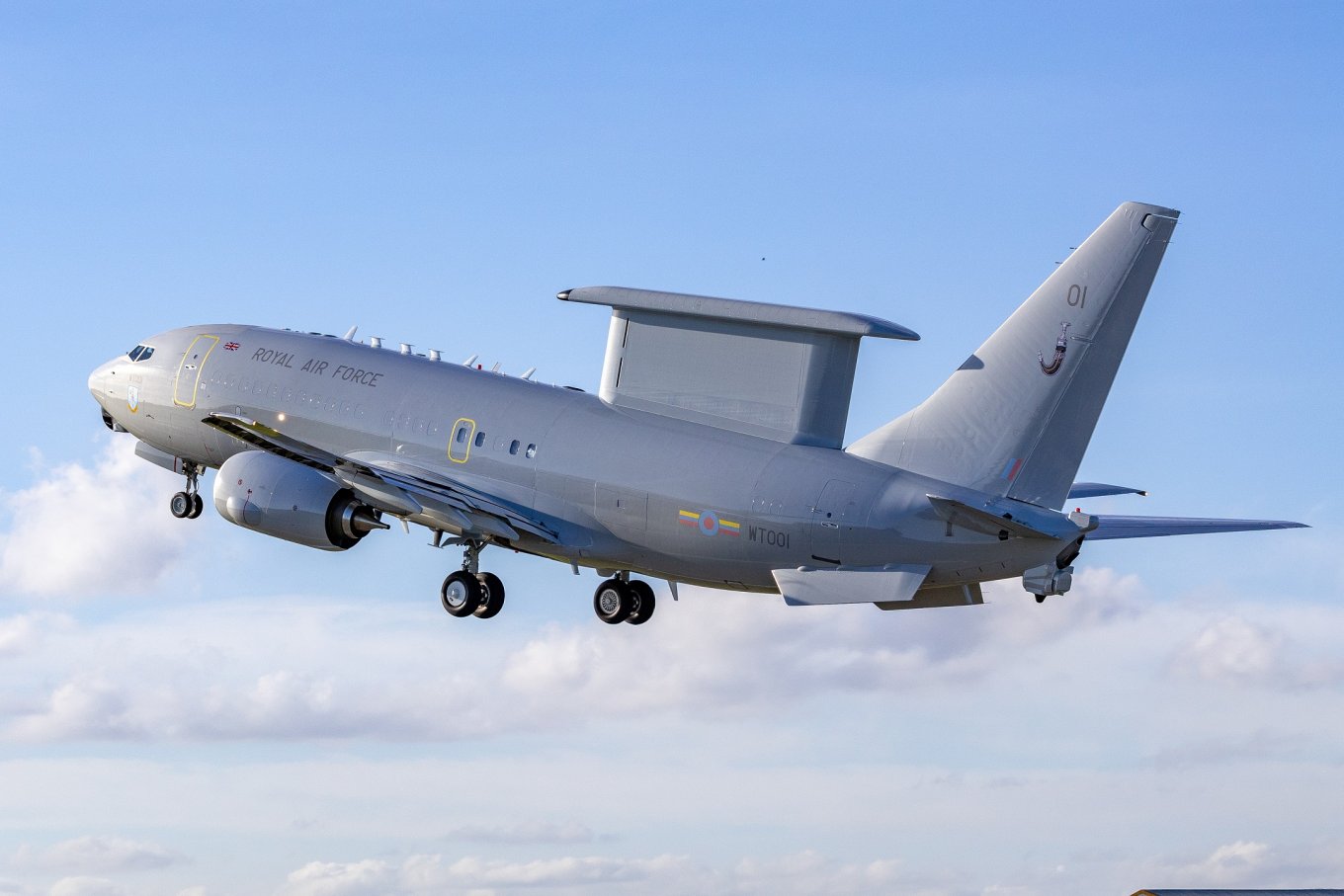 Перший E-7 Wedgetail для Великої Британії уже в лівреї Королівських ПС