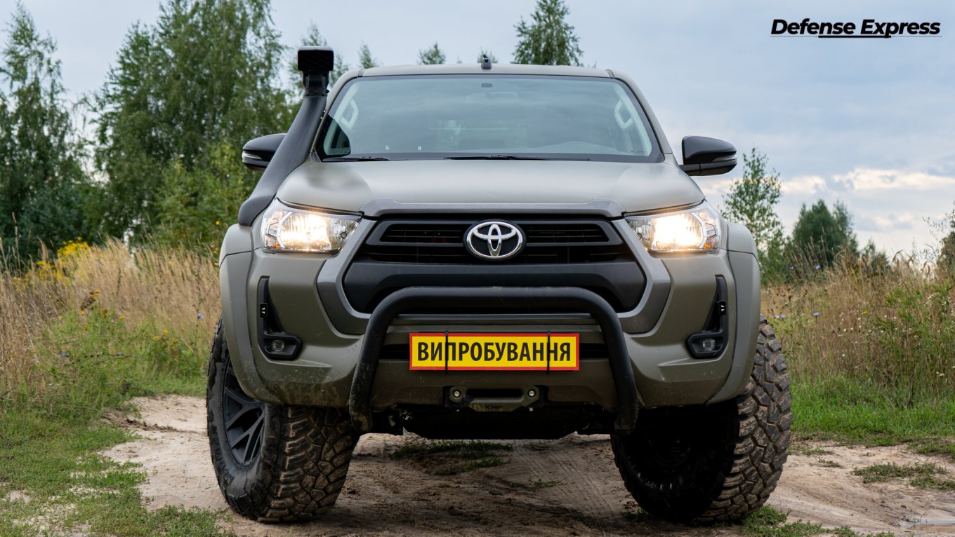 Сайгак Українська бронетехніка Toyota Hilux