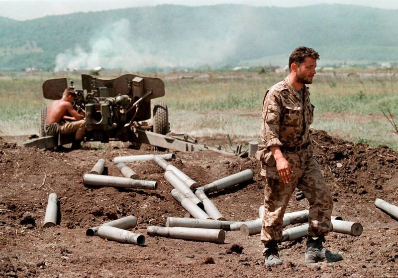 Артилерія армії РФ під час першої війни проти Чечні, 1990-ті, архівне фото з відкритих джерел
