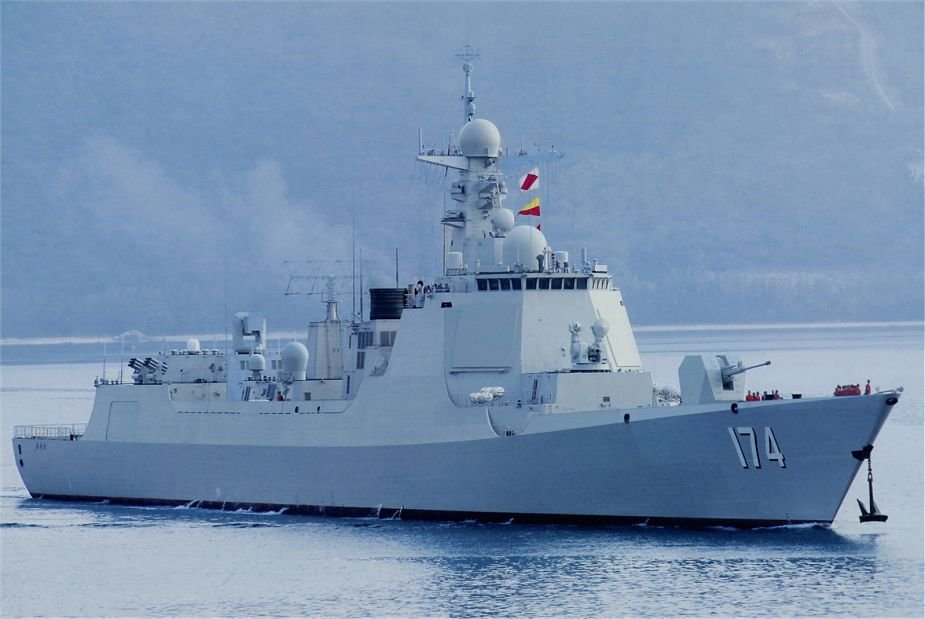 Есмінець Type 052D Luyang ВМС Китаю