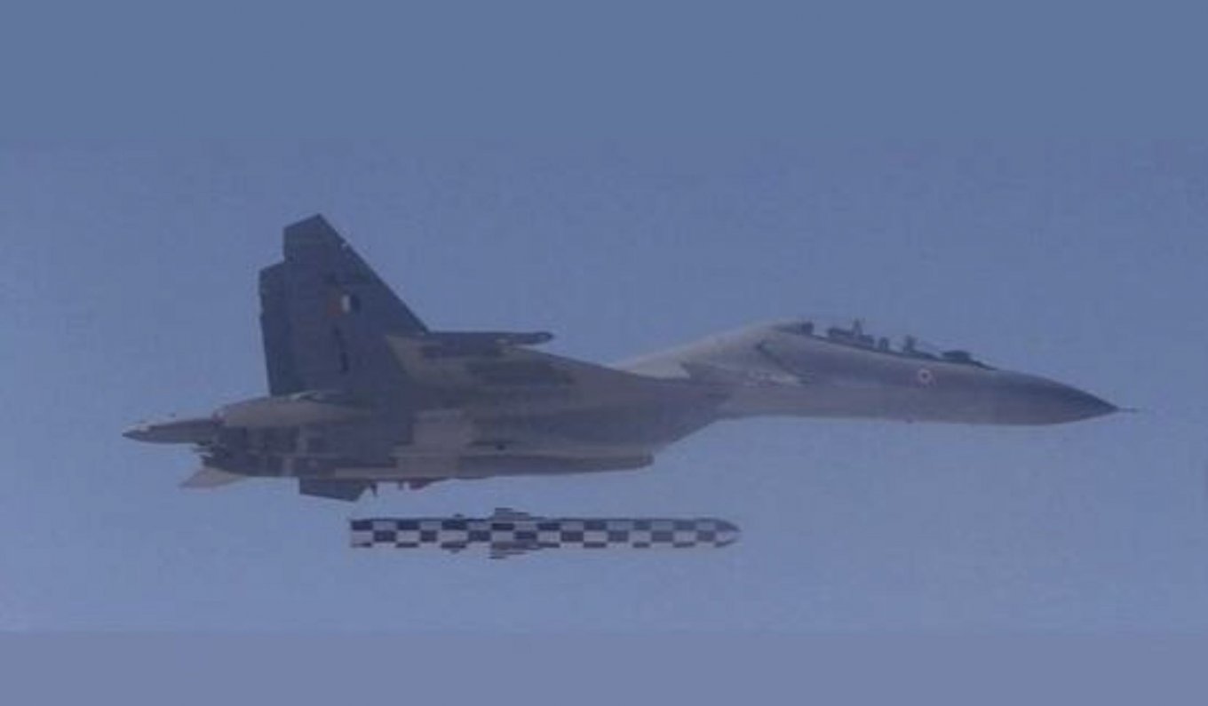 Пуск BrahMos з Су-30 ПС Індії