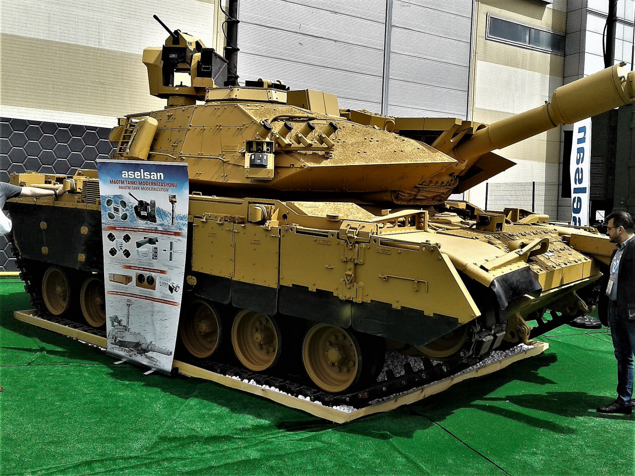 Модернізований турецький танк M60TM