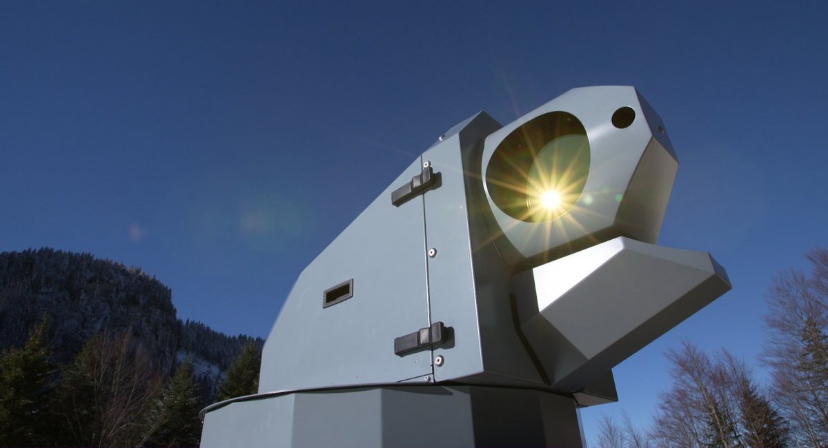 Однин з прототипів бойового лазера Rheinmetall