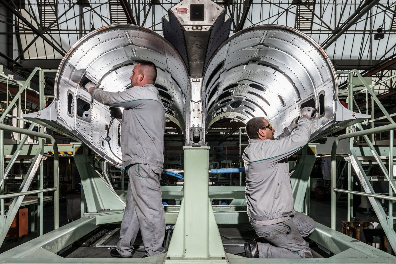 Rafale фюзеляж збирання виробництво