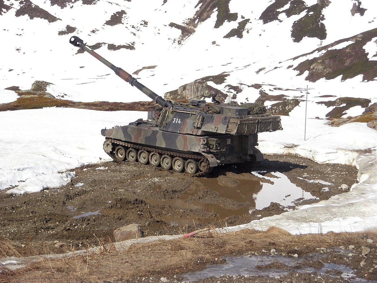САУ M109 KAWEST армії Швейцарії
