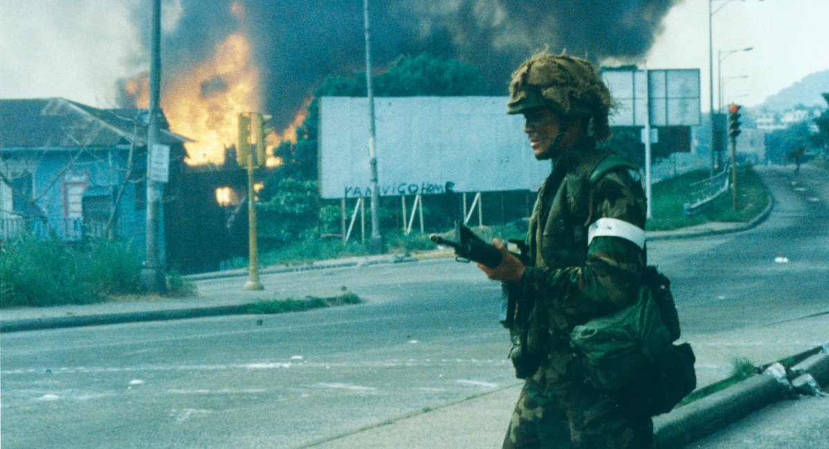 Американській військовий під час операції Just Cause