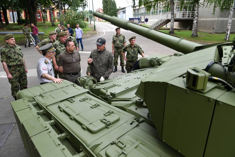 Сербія модернізація Т-72 вплив Кремля