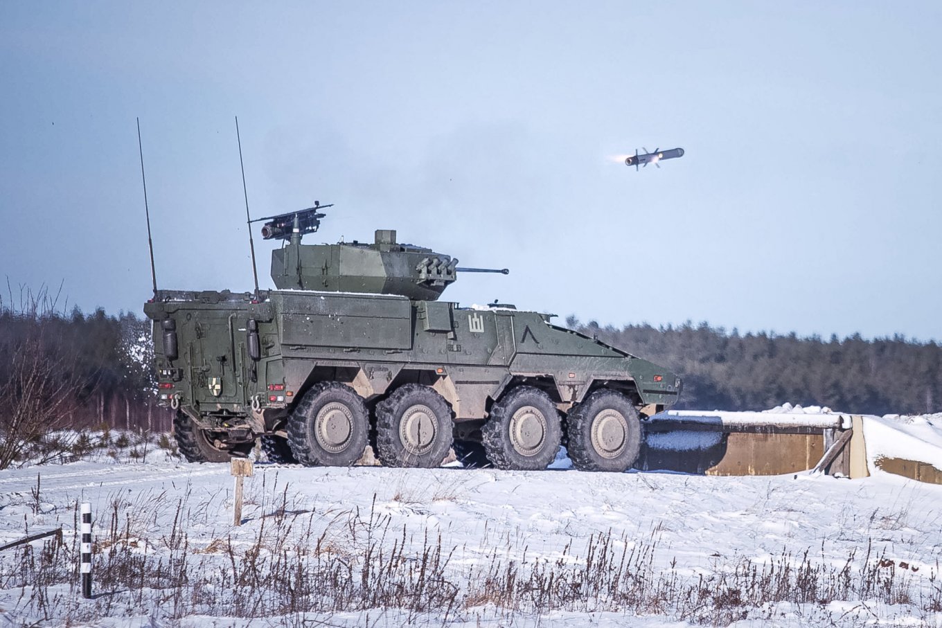 Запуск Spike LR2 з БМП Vilkas