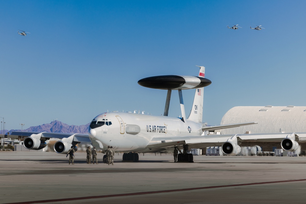 Літак ДРЛВ E-3 Sentry. Фото: US DoD