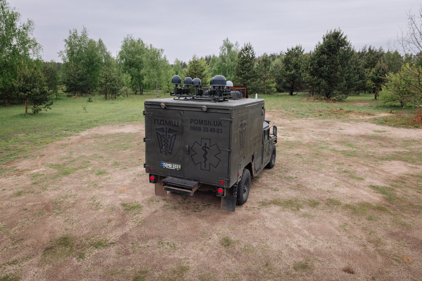 HMMWV із комплексом РЕБ 