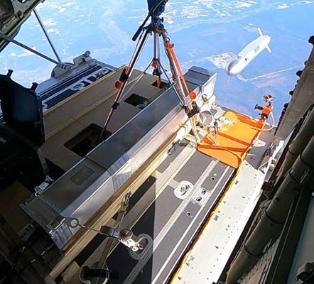 Запуск малої крилатої ракети Black Arrow з AC-130J, фото - Leidos