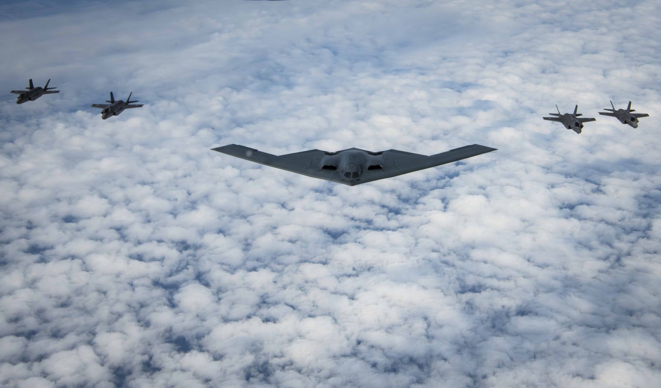B-2 та F-35