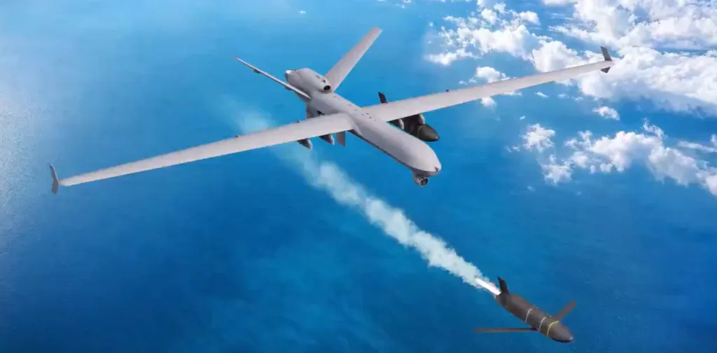 Рендер БПЛА Wildfire з крилатими ракетами AGM-158C LRASM від GA-ASI