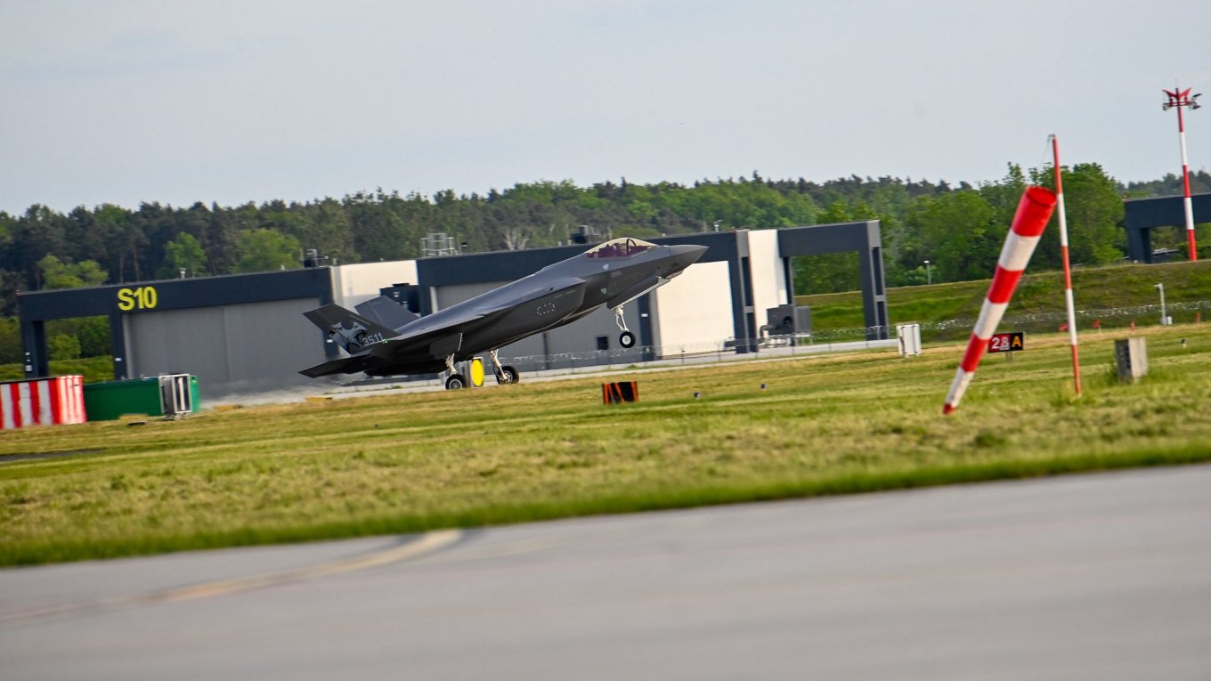Винищувач F-35 ПС Польщі