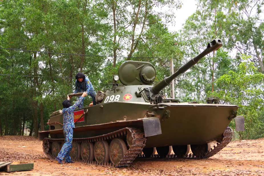 В'єтнамський плаваючий танк ПТ-76