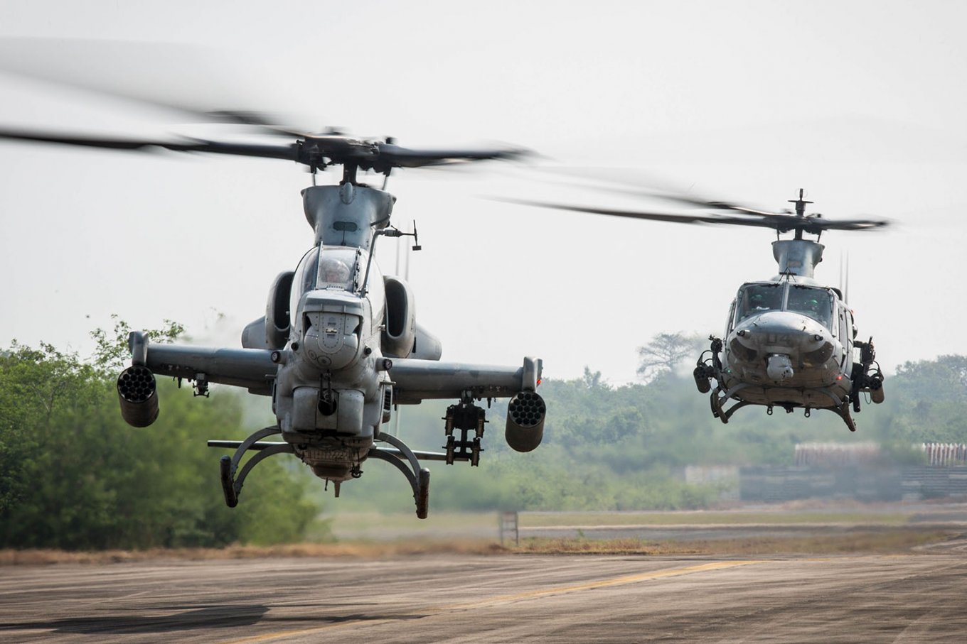 Вертольоти типу AH-1Z Viper та UH-1Y Venom, ілюстративне фото з відкритих джерел