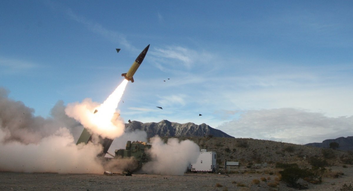 Ілюстративне фото пуску ракети ATACMS із M270 MLRS