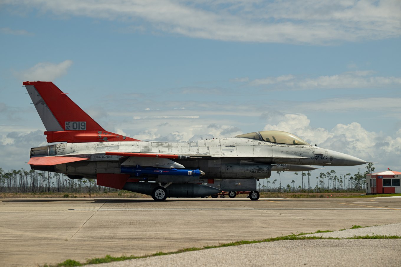 QF-16