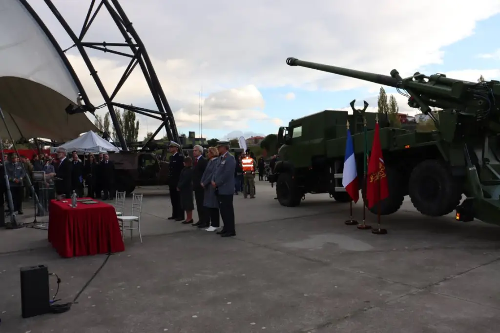 Португалія спочатку дала Україні три Leopard 2A6 та 60 M113, а тепер хоче купити собі до 36 САУ CAESAR