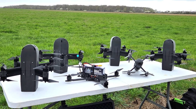 Французи скопіювали ідею ЗСУ з FPV-дронами на Мі-8 і тепер мають 55-річні вертольоти Gazelle з AST-78