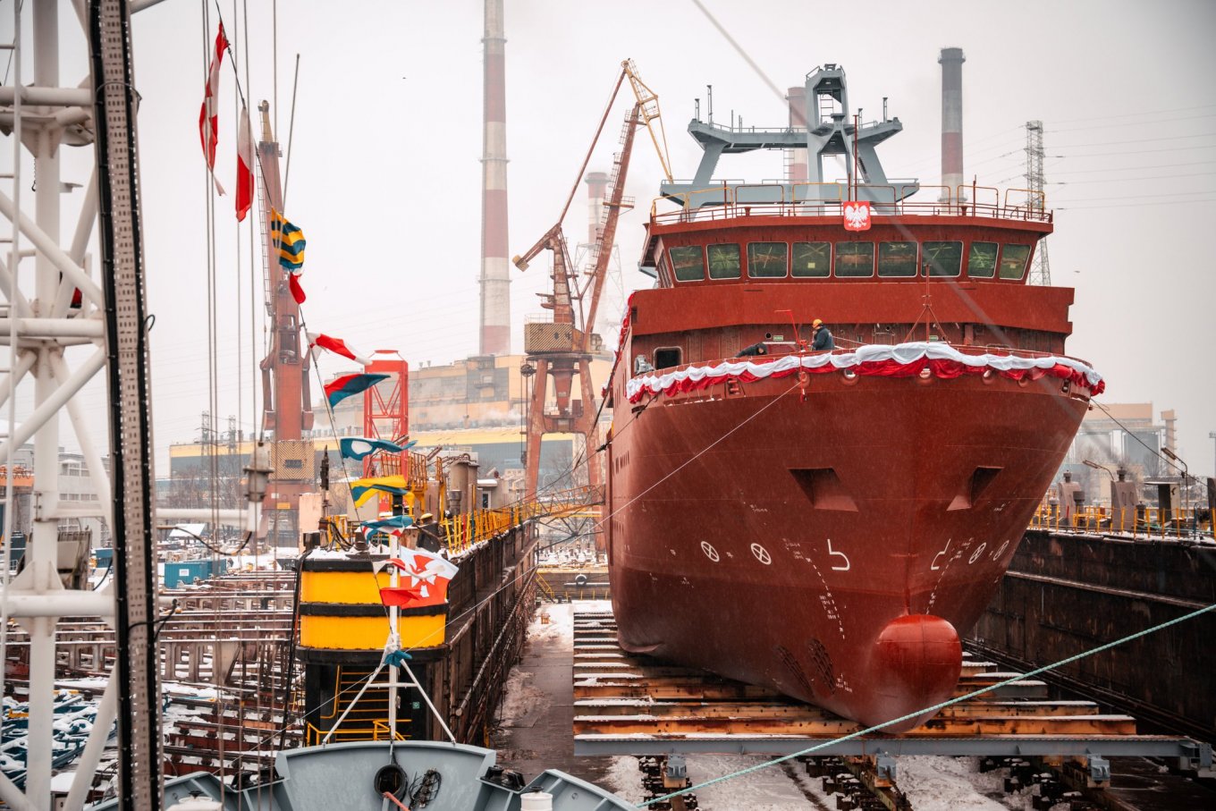 ORP Henryk Zygalski під час церемонії спуску на воду. Фото - агенство озброєння Польщі kpt. mar. Damian Przybysz