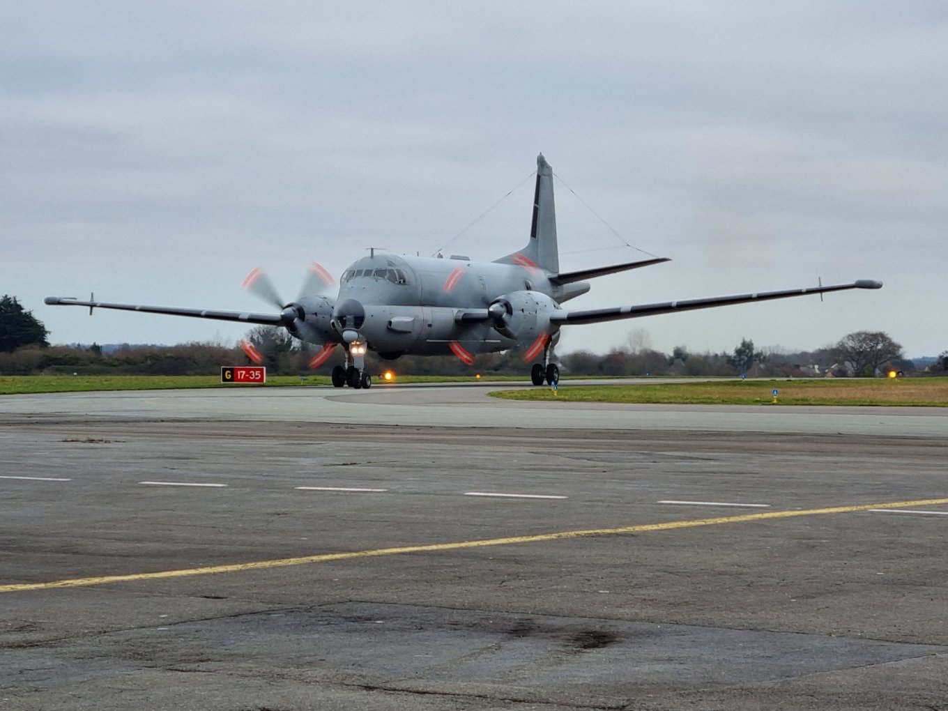 Французький морський патрульний літак ATL2 Standart 6