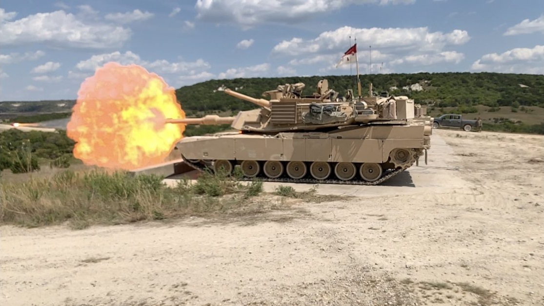 Новітня версія танка Abrams під час випробувань
