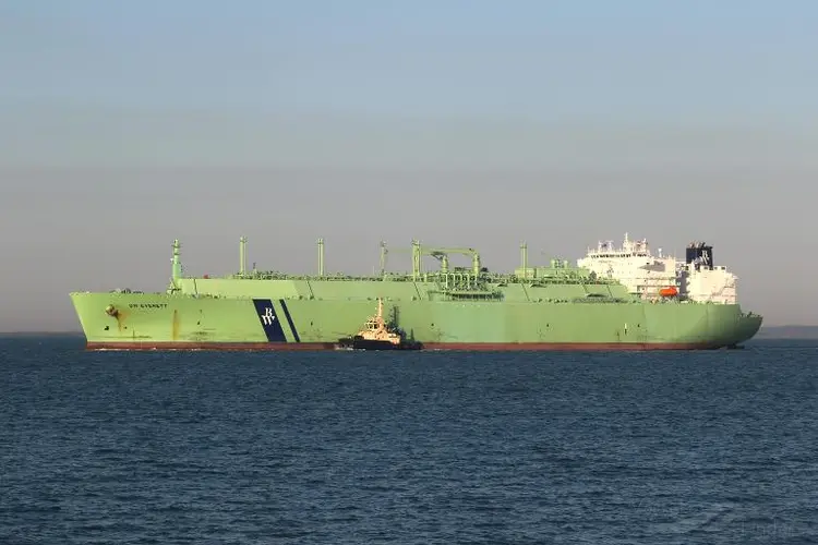 Як у російському газовому танкері в Середземному морі 