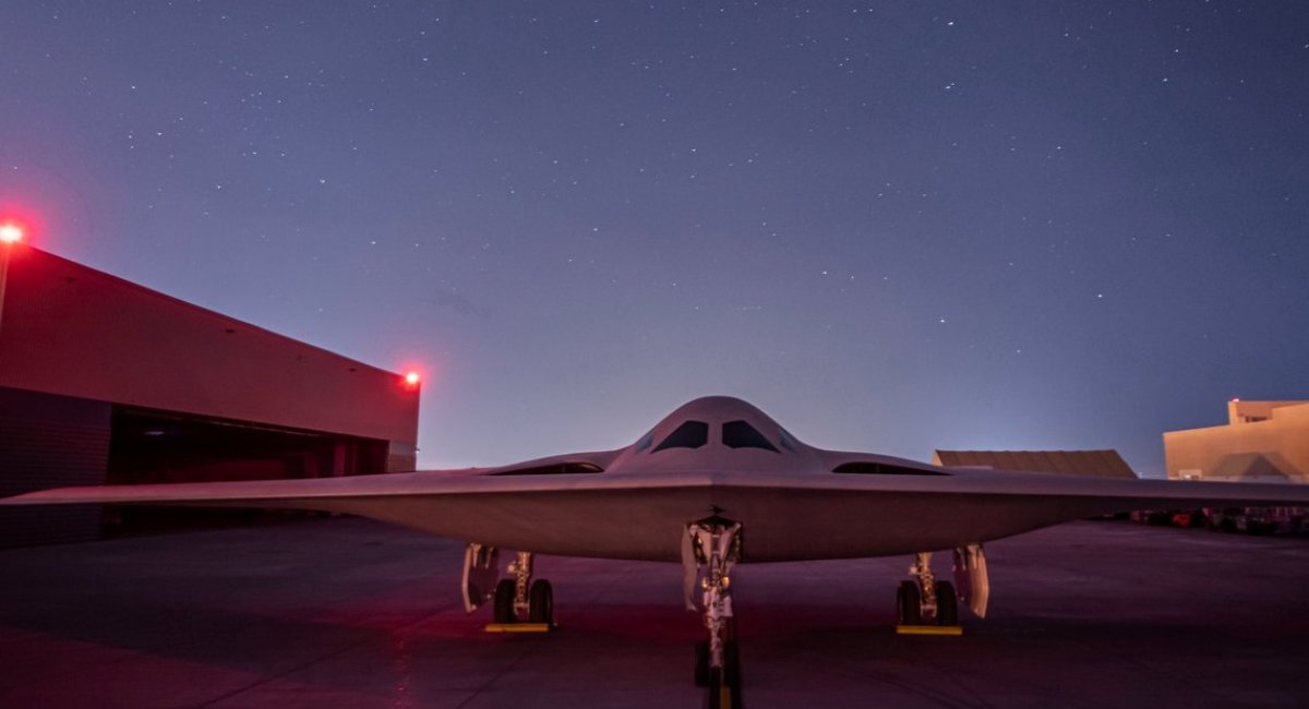 Перший дослідний зразок B-21 Raider