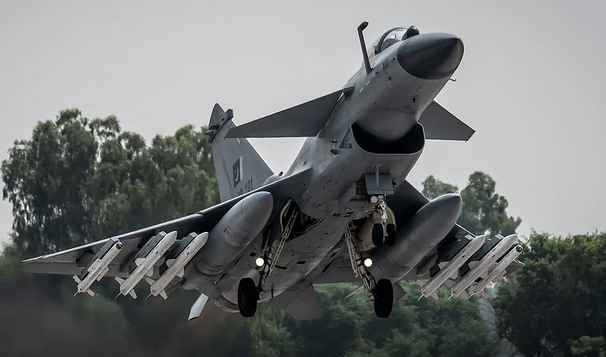 J-10CE ПС Пакистану