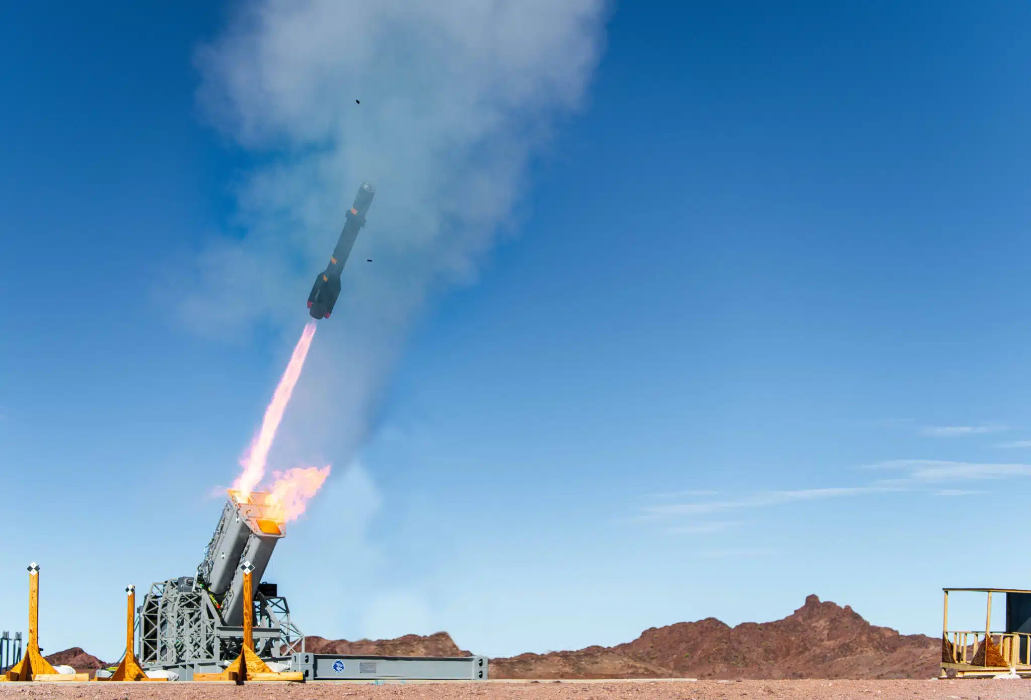 JAGM Quad Launcher яку планують встановити на Saildrone Surveyor