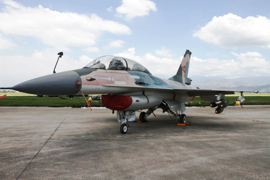 винищувач F-16 Венесуела