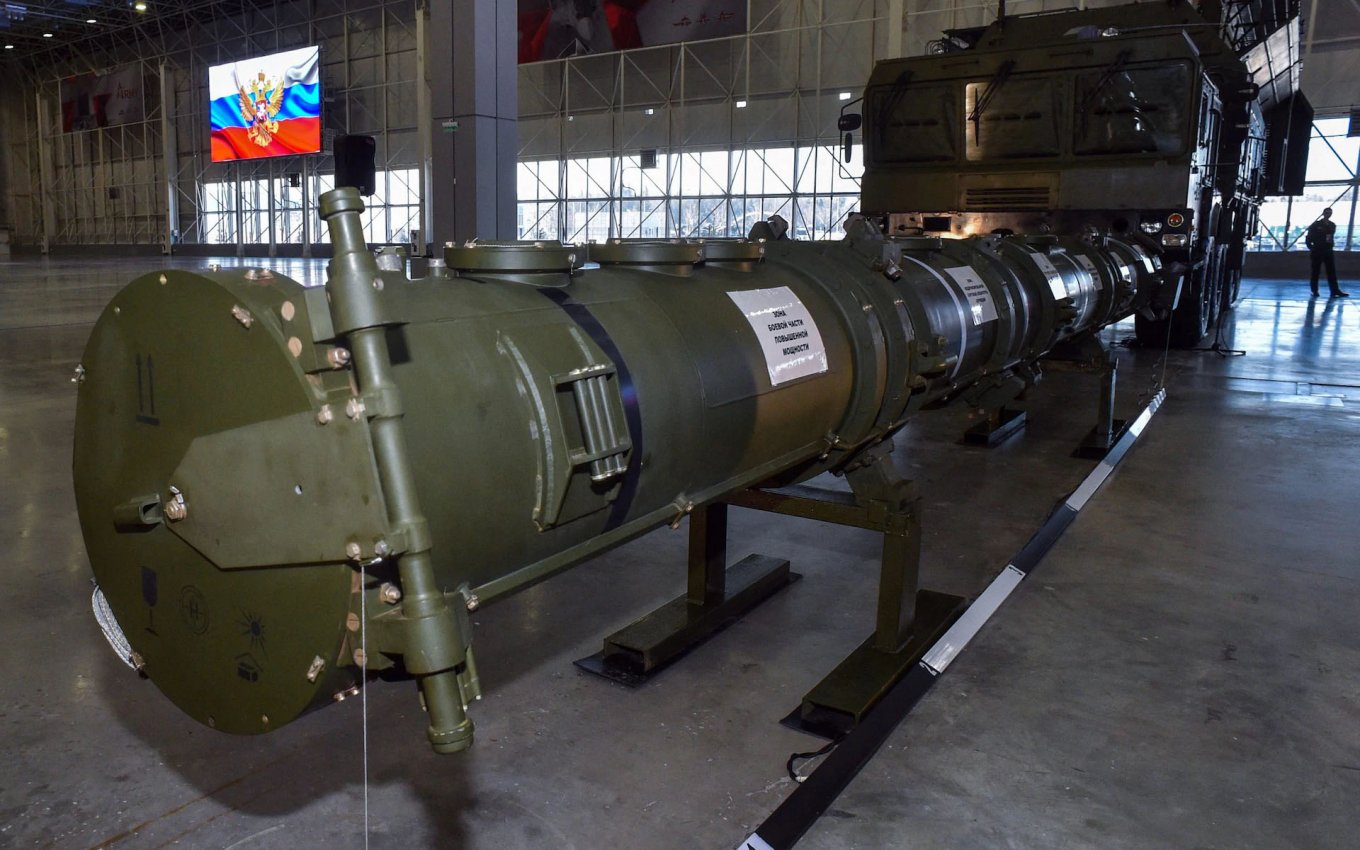 Пускова установка 9П701 та далекобійна крилата ракета 9М729