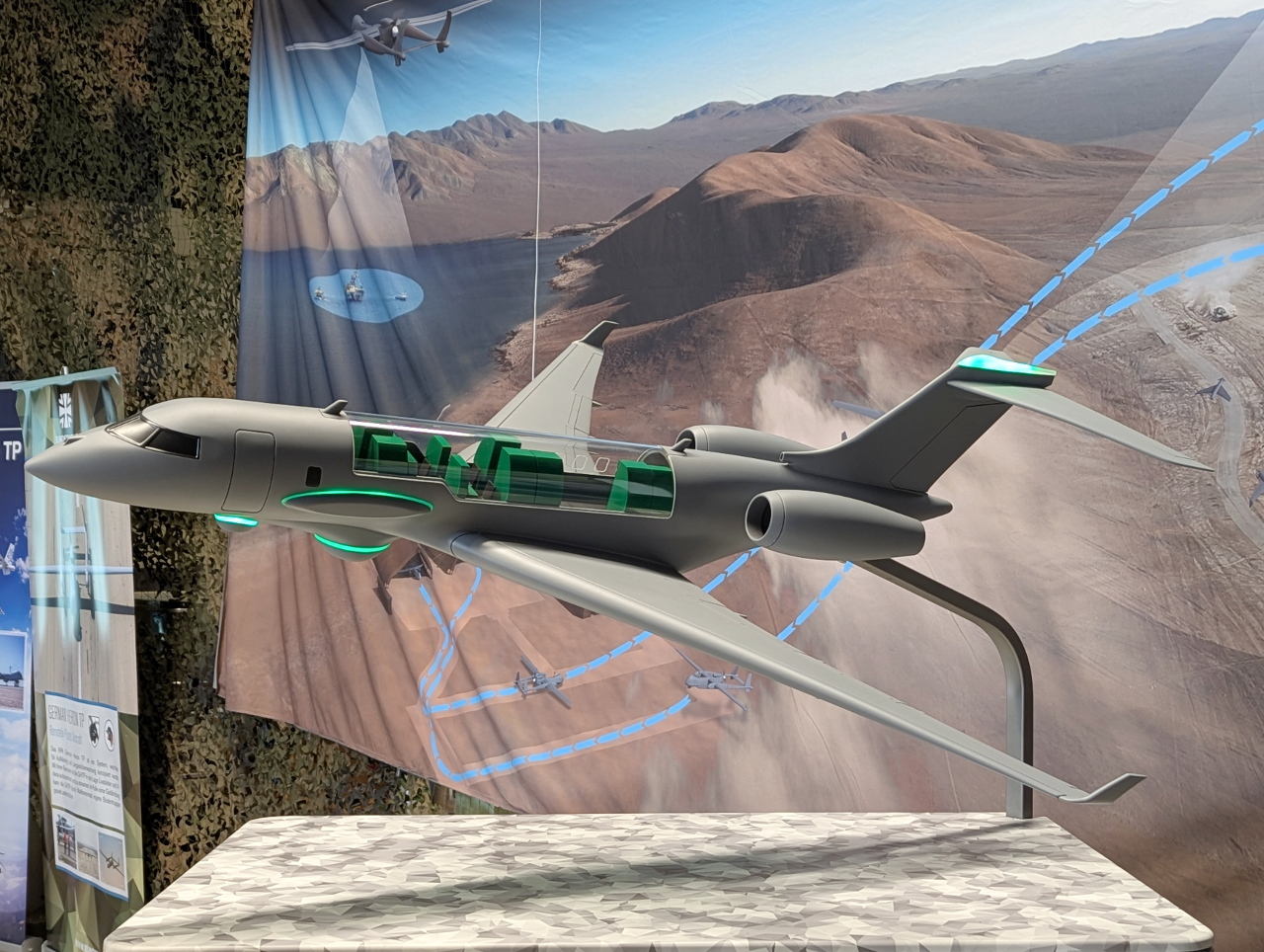 Макет літака РЕР Pegasus SIGINT