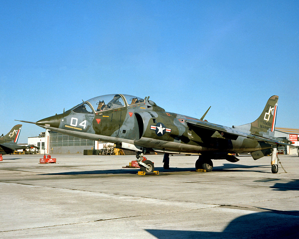 TAV-8A Harrier КМП США