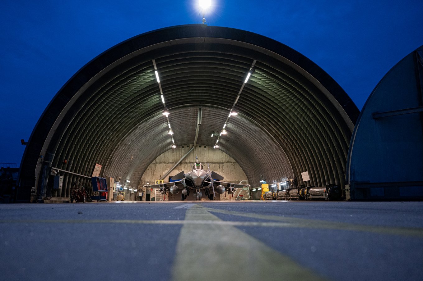 Rafale ангар