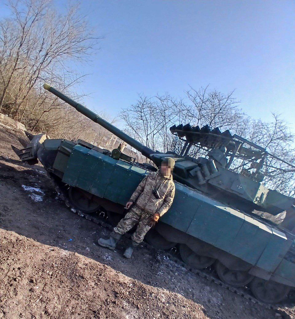 Танк Т-72Б3А з КАЗ 