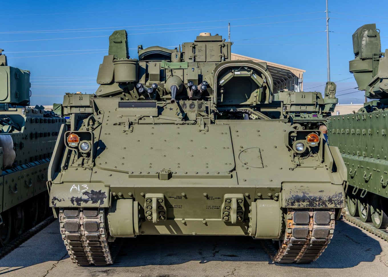 БМП M2A4E1 Bradley