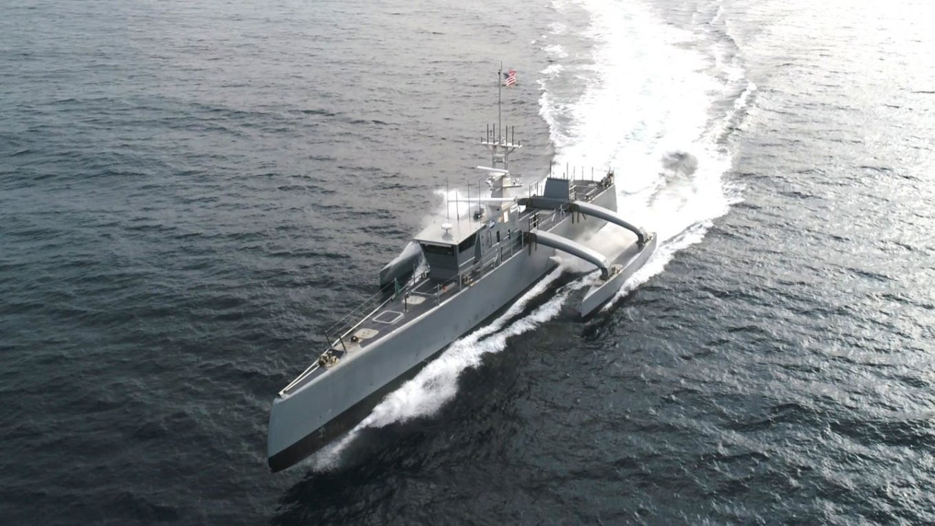 Безпілотний корабль ВМФ США Sea Hunter