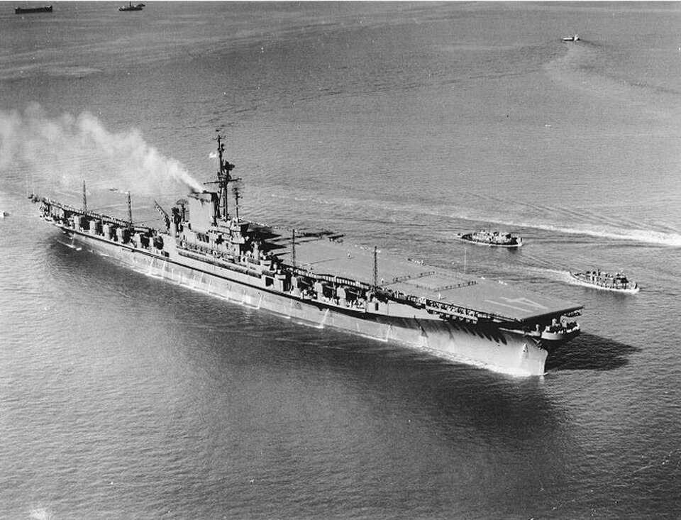 Ілюстративне фото легенадарного USS Midway (CVB-41), який був введений в експлуатацію у 1945 році