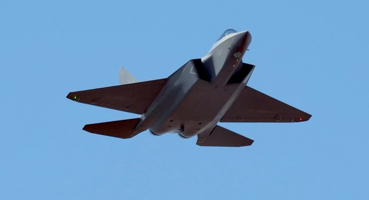 Китайський винищувач J-35