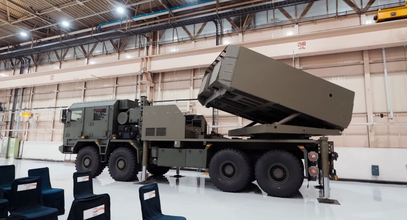 РСЗВ K239 Chunmoo на польському шасі Jelcz під назвою Homar-K