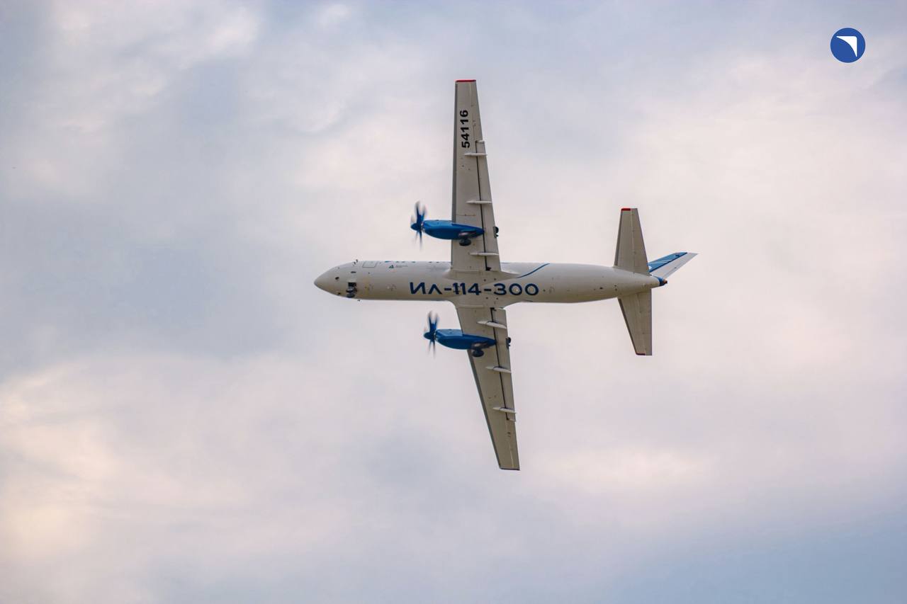 Ил-114-300