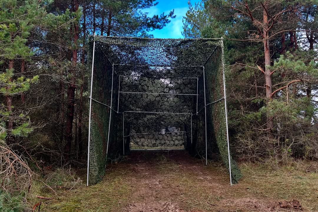 Антидронова сіткова конструкція для САУ CAESAR. Фото: 68-й Африканський артилерійський полк Сухопутних військ Франції