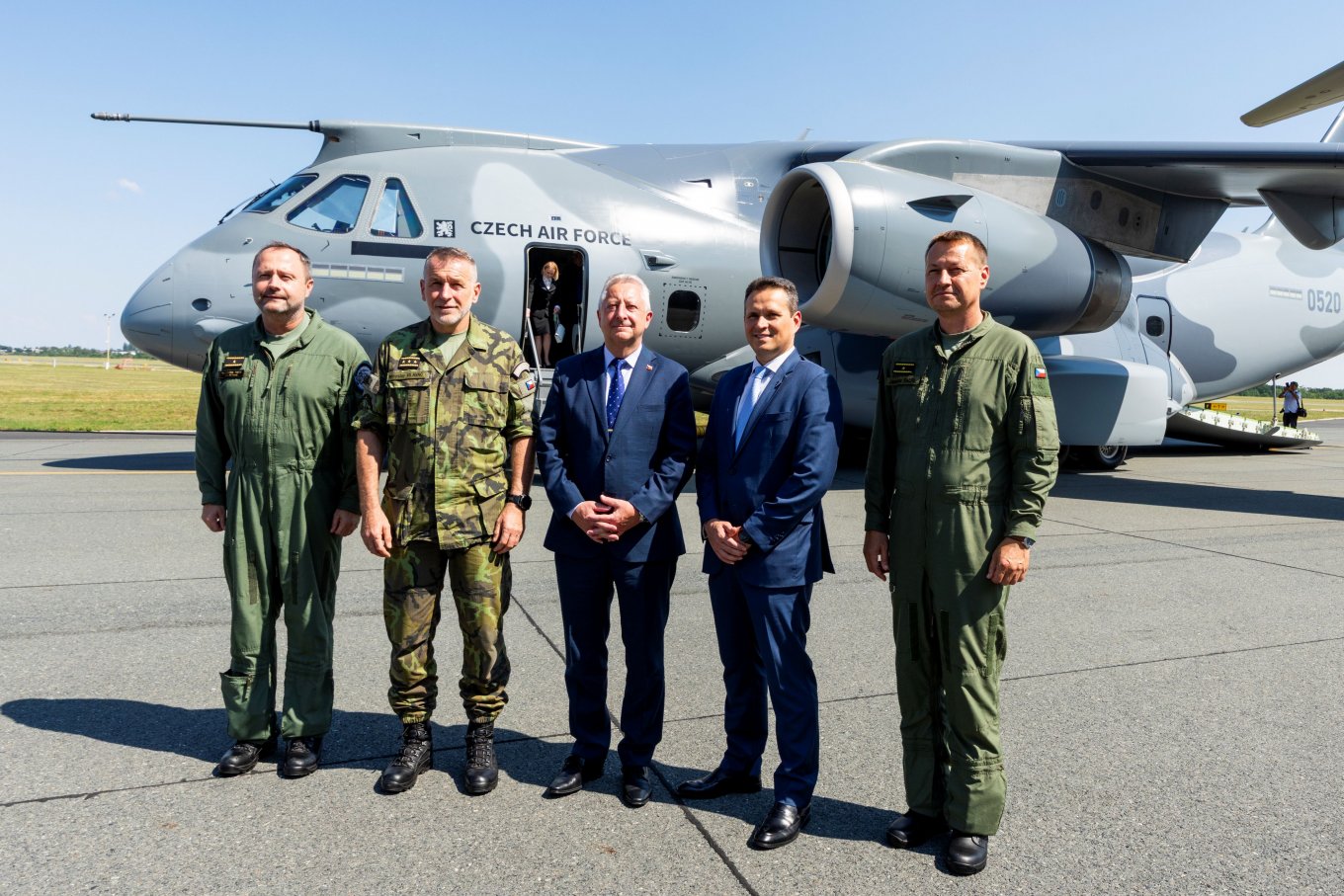 військово-транспортний літак С-390