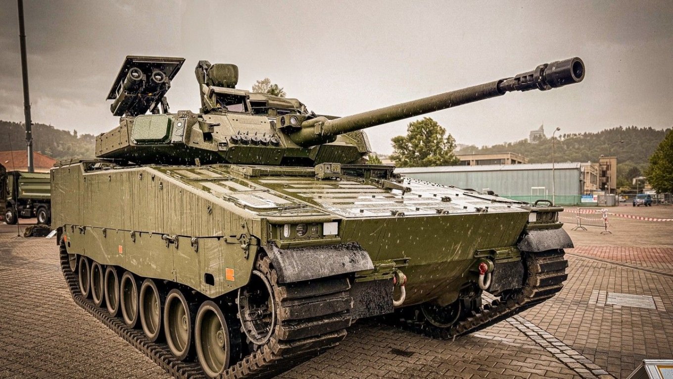 БМП CV9035 MkIIIC