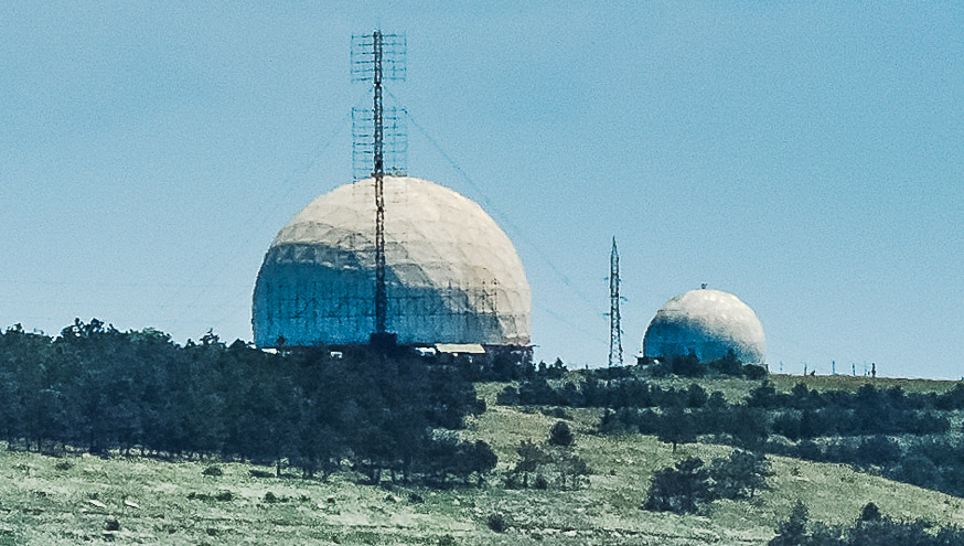 Комплекс РЛС, який також називають станцією моніторингу космічного простору у Феодосії