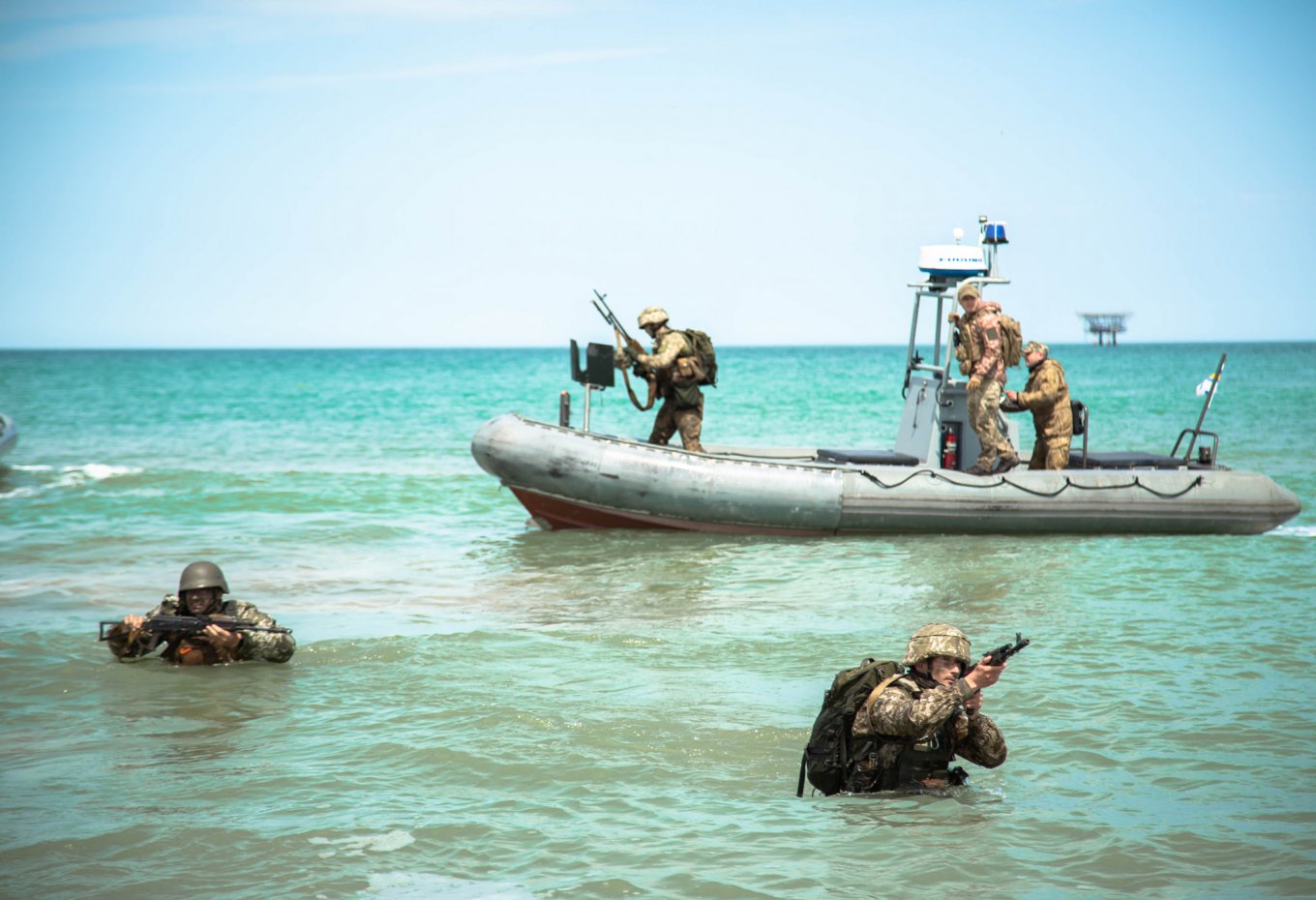 Навчання морської піхоти за десантно-штурмових військ ЗСУ