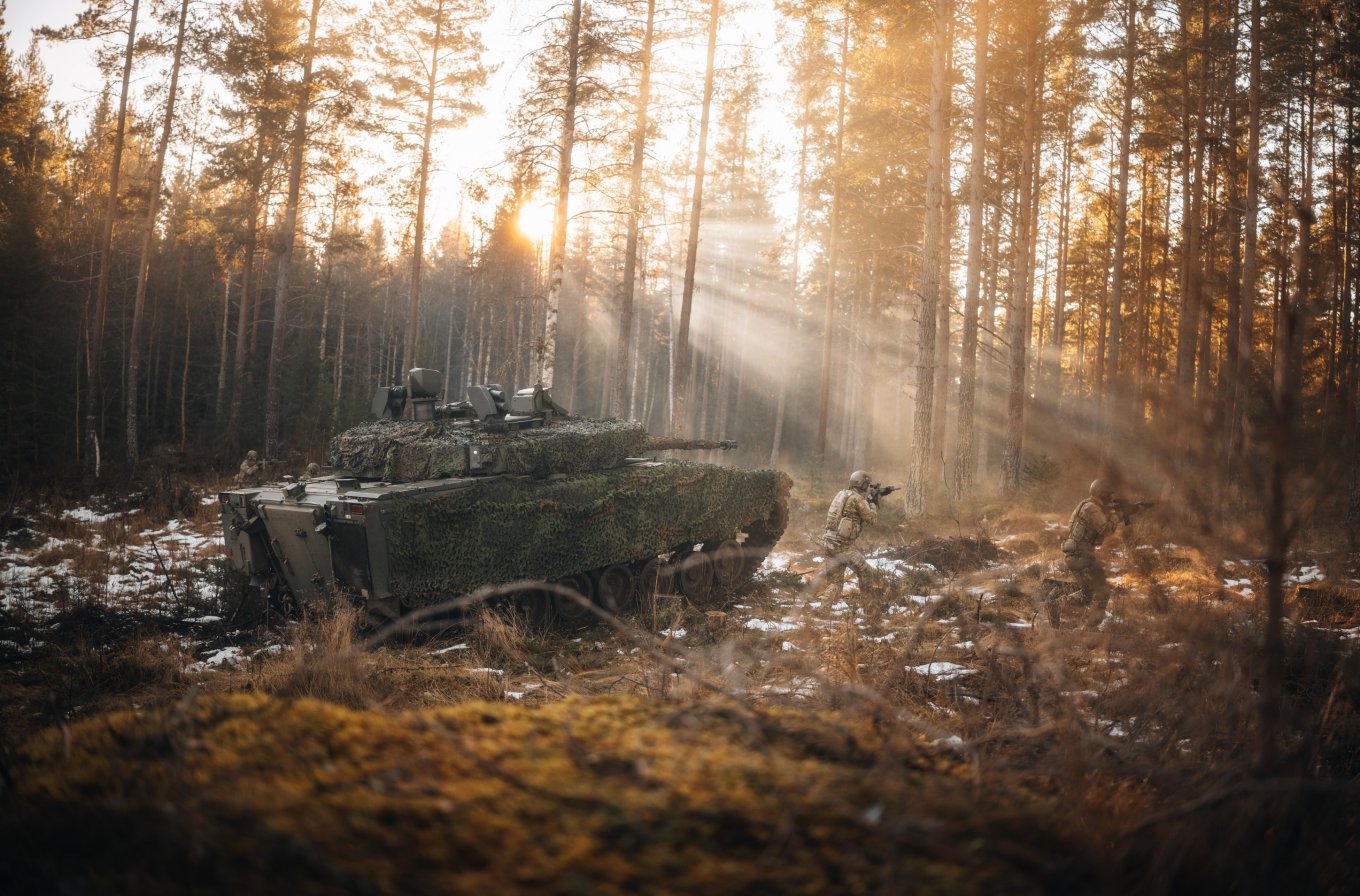 CV90