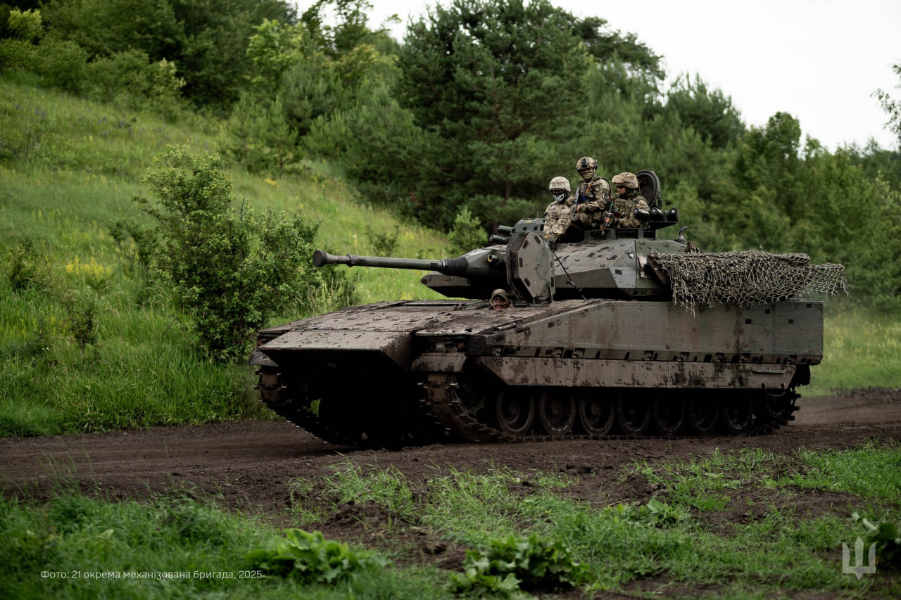 БМП CV90 на службі 21 ОМБр ЗСУ